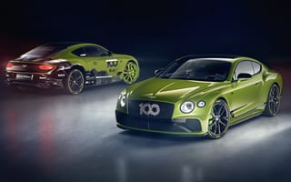 Обои Два автомобиля Bentley Continental GT, 2019 года