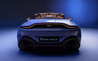 Обои Голубой автомобиль Aston Martin Vantage Roadster 2020 года вид сзади
