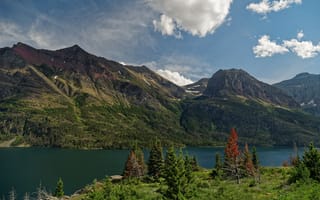 Картинка Озеро в живописном парке у гор, США