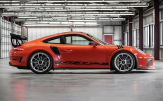 Картинка Быстрый автомобиль Porsche 911 GT3 RS вид сбоку