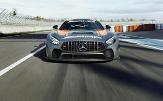 Обои Автомобиль Mercedes-AMG GT4 2020 года на гонках