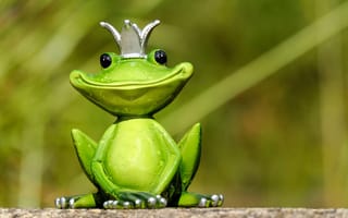 Картинка Статуэтка зеленой царевны лягушки