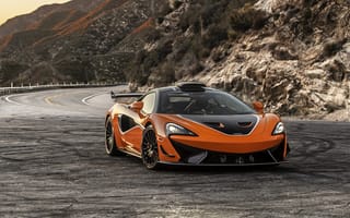 Картинка Спортивный автомобиль McLaren 620R, 2021 года в горах