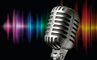 Картинка Серебряный микрофон Shure 55s на ярком фоне