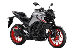 Картинка Черный мотоцикл Yamaha MT-03, 2021 года белом фоне