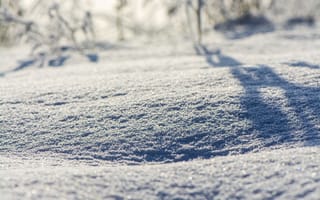 Картинка Ровный холодный белый снег зимой