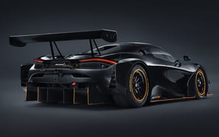 Картинка Черный спортивный автомобиль McLaren 720S GT3X 2021 года вид сзади
