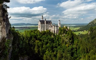 Картинка Нойшвантайнский замок, Замок Нойшванштайн, замок, Бавария, Германия, архитектура, исторический, история, гора, лес, деревья, дерево, природа, пейзаж