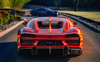 Картинка Bugatti Chiron, Bugatti, Chiron, Бугатти, машины, машина, тачки, авто, автомобиль, транспорт, вид сзади, сзади, спорткар, спортивный, дорога, красный