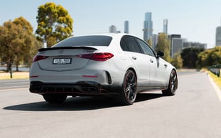 Картинка Mercedes, Мерседес, машины, машина, тачки, авто, автомобиль, транспорт, город, здания, белый