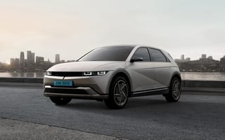Картинка Hyundai, Хюндай, IONIQ 5, 2024, машины, машина, тачки, авто, автомобиль, транспорт, город, здания, серый