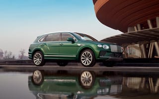 Картинка Bentley, Бентли, Bentayga, Azure, машины, машина, тачки, авто, автомобиль, транспорт, кроссовер, зеленый, отражение