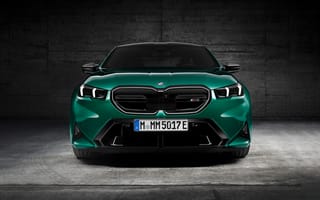 Картинка BMW, бмв, M5, 2024, машины, машина, тачки, авто, автомобиль, транспорт, вид спереди, спереди, зеленый