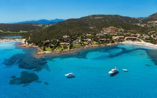 Картинка Голубая лагуна на курорте Коста Смеральда, Италия