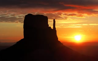 Картинка Красивый закат в Долине монументов