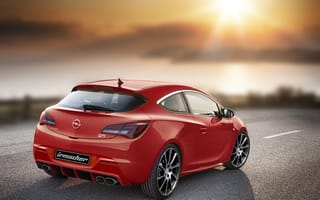 Картинка Тест драйв автомобиля Opel Astra GTC 2014