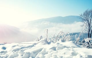 Картинка Горы в зимнем снегу