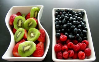 Картинка Киви и ягоды