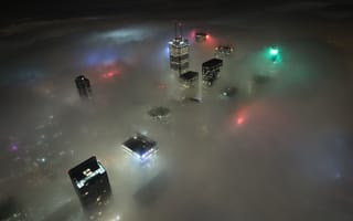 Картинка Торонто в тумане