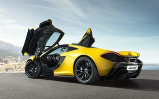 Картинка Желтый McLaren с открытыми дверями