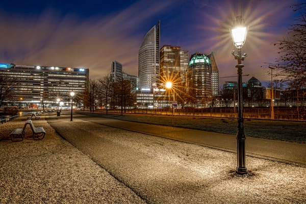 Обои Blue Hour, Hague, Netherlands