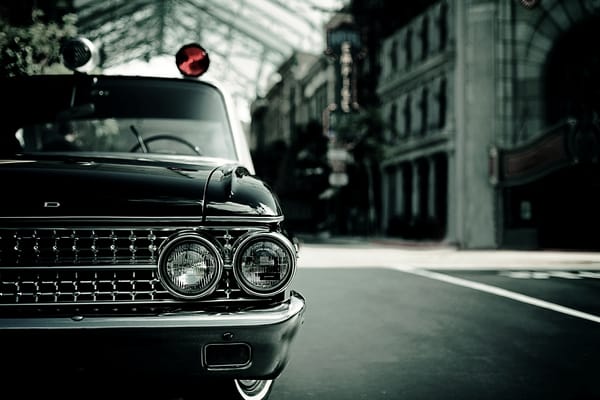 Обои Ford, капот, автомобиль, фары, машина