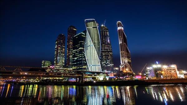 Обои Москва-Сити, Небо, Небоскребы, Вода, Россия, Ночь, Река, Москва, Отражение