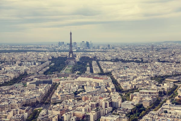 Обои france, Eiffel Tower, Эйфелева башня, paris, Франция, sky, горизонт, небо, здания, buildings, Эйфелева башня, Париж, skyline, Tour Eiffel