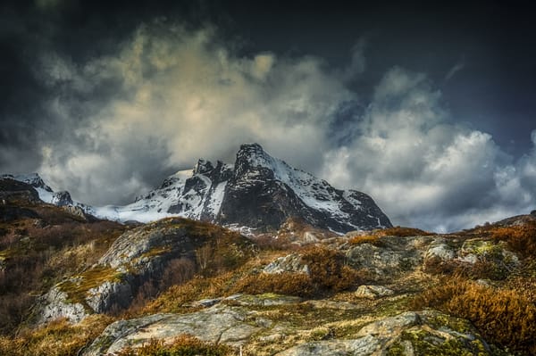 Обои Parti fra Nusfjord, гора, снег, Flakstad Lofoten islands