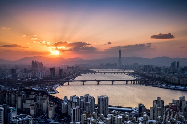 Обои Lotte Tower, Han River, Seoul, Winter Sunrise