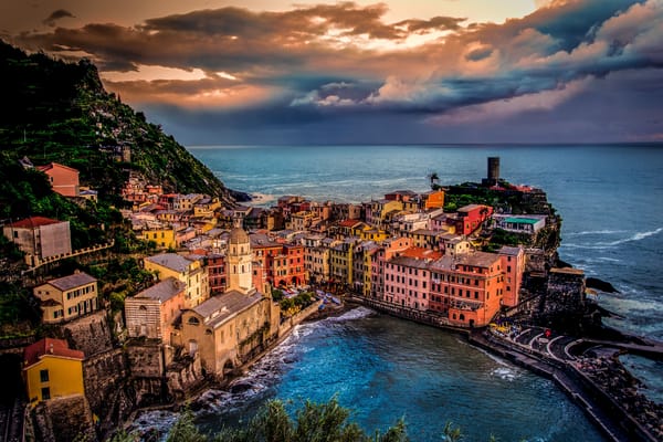 Обои vernazza, cinque terra, italy at night