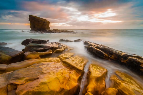 Обои пейзаж, northumberland, камни, golden, sunrise, нортамберленд, англия, великобритания, море