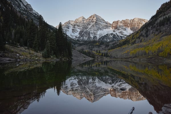 Обои горы, лес, колорадо, maroon bells, марун-беллс, отражение, maroon lake, озеро, usa, forest, colorado
