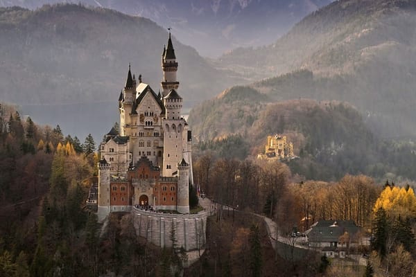 Обои горы, леса, нойшванштайн, бавария, замок, осень, neuschwanstein