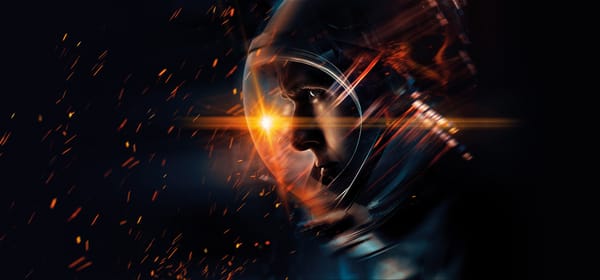 Обои черный, скафандр, first man, человек на луне, ryan gosling, neil armstrong, райан гослинг, искры, астронавт
