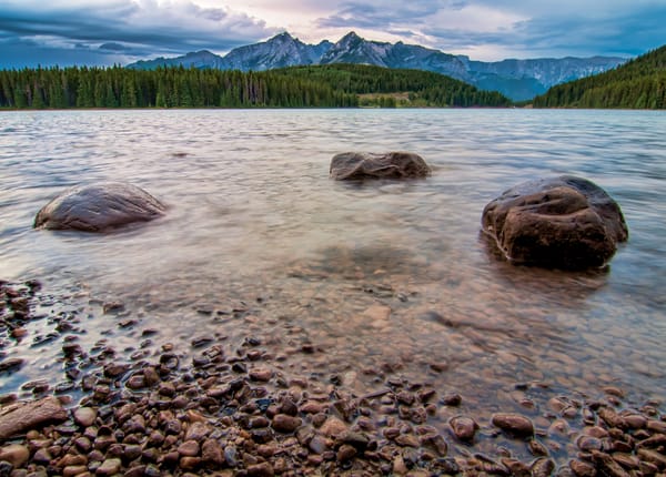 Обои canada, two jack lakeside view, campground, jack, two, alberta, banff national park, lakeside