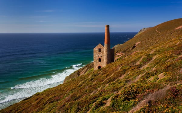 Обои море, корнуолл, англия, wheal coates, cornwall, строение, celtic sea, кельтское море, towanroath shaft engine house, england, побережье, porthtowan, порттован