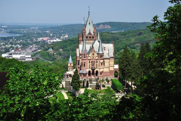 Обои лес, замок, германия, castle, drachenburg, город