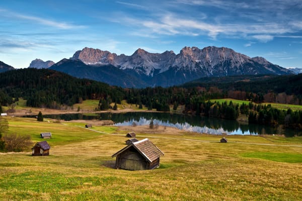 Обои Озеро Герольдзее, Geroldsee, Партенкирхен, сельская местность, Бавария, горы, Гармиш, Альпы, озеро, Bavaria, Германия, Южный Тироль