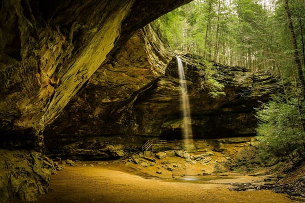 Обои Hocking Hills State Park, лес, Ohio, скалы, пейзаж, водопад, осень, Ash Cave Falls