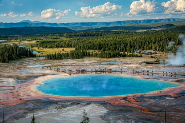 Обои Национальный парк Йеллоустоун, Steamy Geysers, Вайоминг, Yellowstone National Park