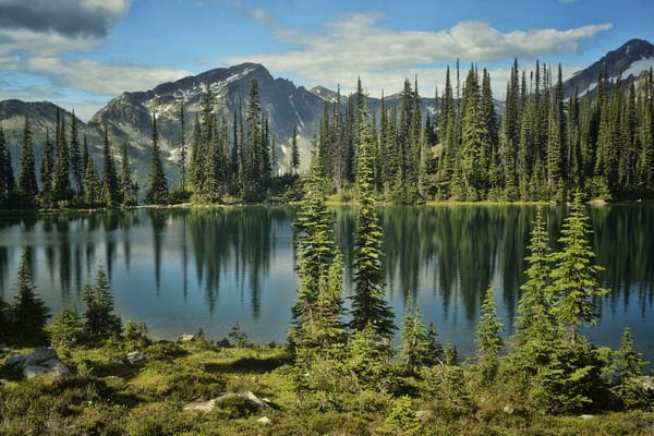 Обои Ревелсток, Британская Колумбия, Канада, Eva lake