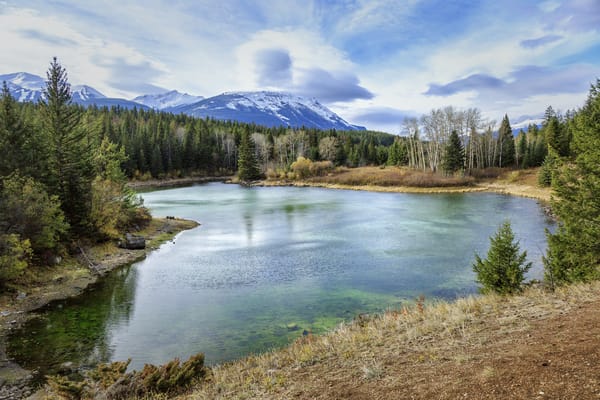 Обои The Valley of the Five Lakes, Канада, Jasper National Park