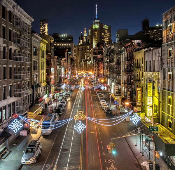 Обои Main Street, California, дома, город, дорога, сша, Los Angeles, ночь, иллюминация, огни, Лос-Анджелес, Калифорния