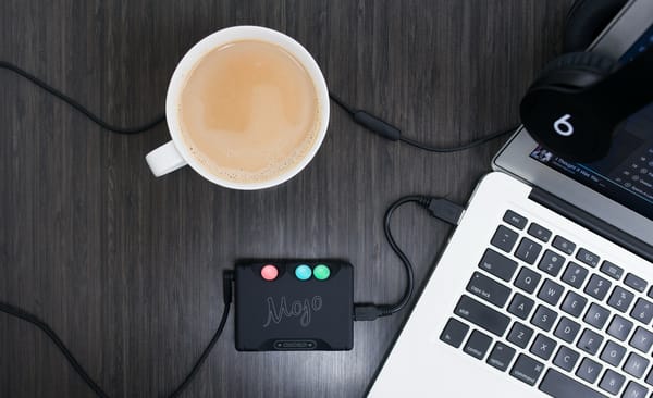 Обои Chord Electronics, Mojo, кофе
