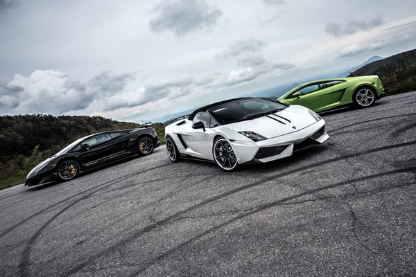 Обои Lamborghini, white, performante, gallardo, spyder, LP570-4, superleggera, green, black