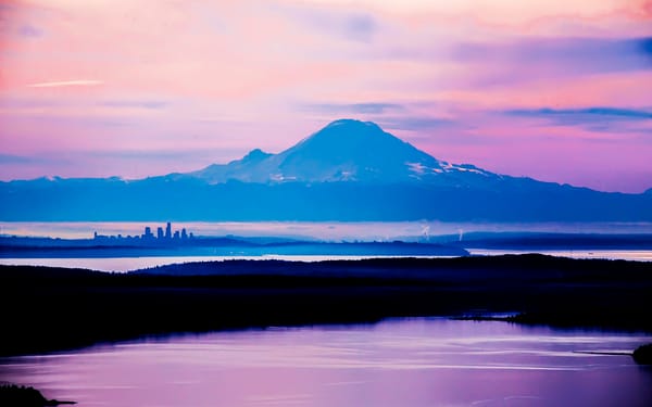 Обои гора, North Seattle, Giant Peak, город, озера, Tiny City