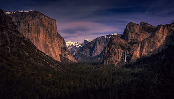 Обои Sierra Nevada mountains, долина, деревья, Yosemite National Park, горы Сьерра-Невада, California, лес, Калифорния, Национальный парк Йосемити