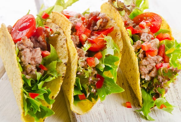 Обои мексиканская еда, начинка, лаваш, Mexican food, green, закуска, зелень, snack, pita bread, stuffing