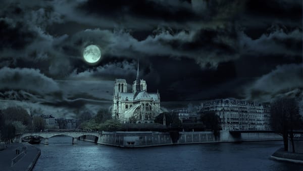 Обои Notre Dame de Paris, сена, Собор Парижской Богоматери, Нотр-Дам-де-Пари, тучи, Париж, мост, месяц, франция, река